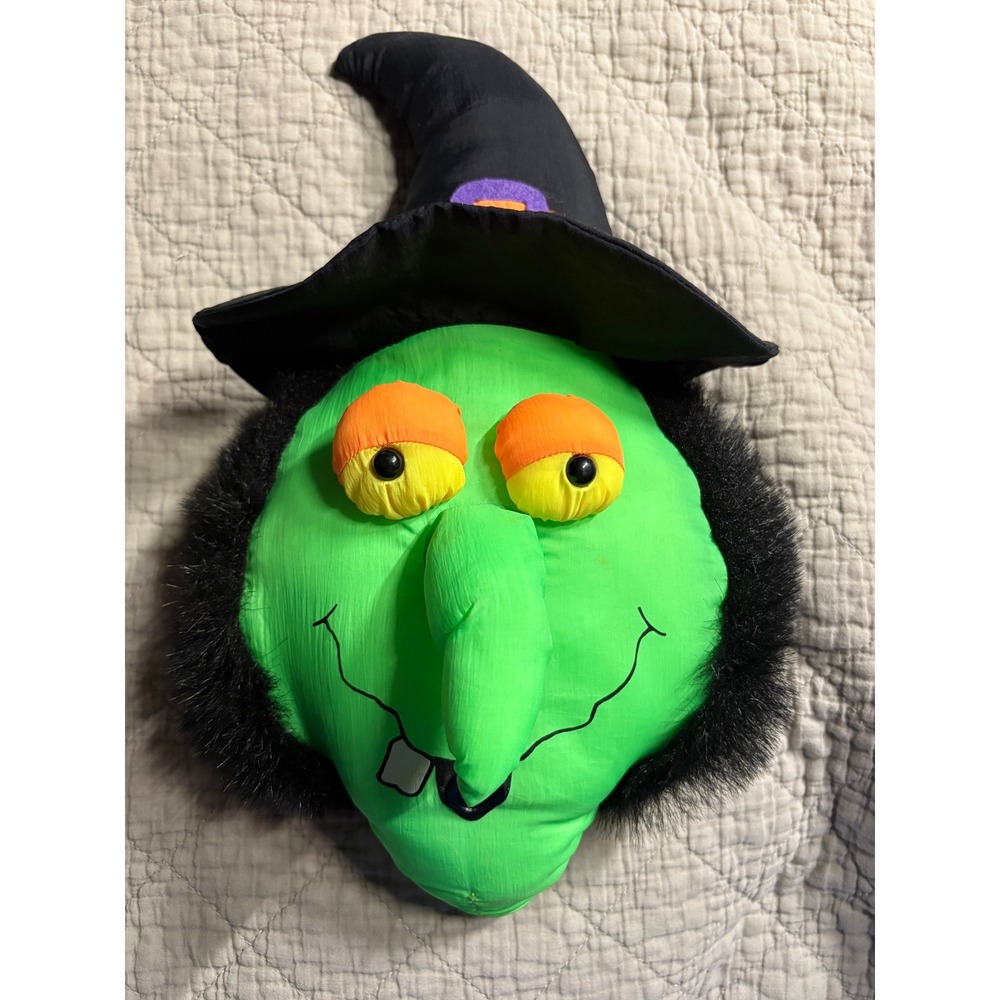 Vintage Dan-Dee Halloween Witch Head Plush Wall Hanging Music City Sound Decor